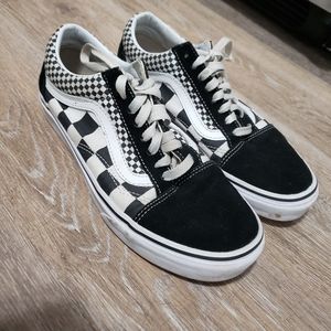 Checkered Old Skool Black and White Vans